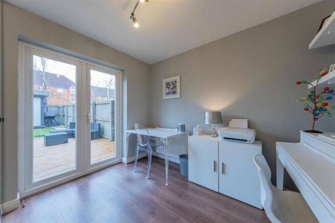 22 Huntsfield Road-004.JPG