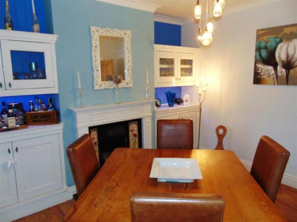 Dining Room.JPG
