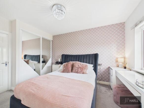3 bed Semi-Detached for sale Image 12