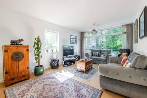Park Close, Ilchester Place, London, W14