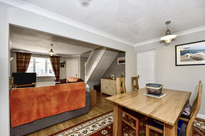 4 bed Detached for sale Image 7