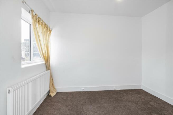 132   Leslie Road -003.jpg