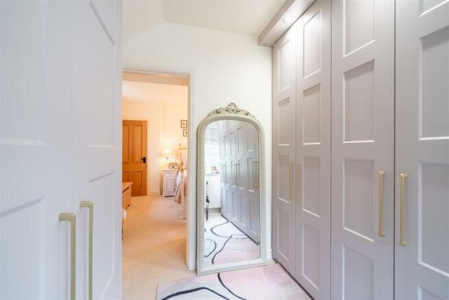 Bedroom 2-4.jpg