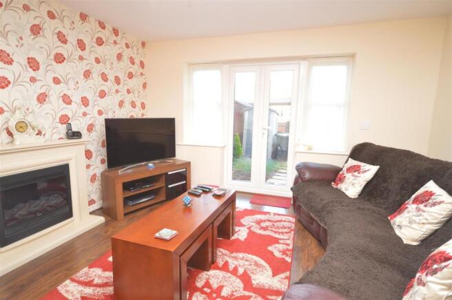 Lounge / Dining Room