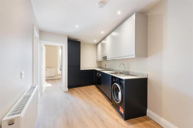 HIGH STREET 12A,FLAT 2 (1).jpg