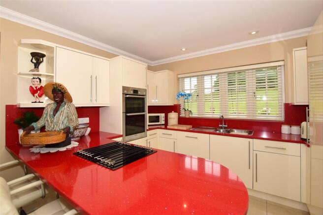 Kitchen/Breakfast Room