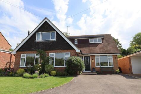 Newbury Street, Lambourn, Hungerford, RG17 7LL
