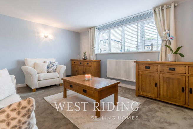 2 bed Ground Flat for sale Image 8