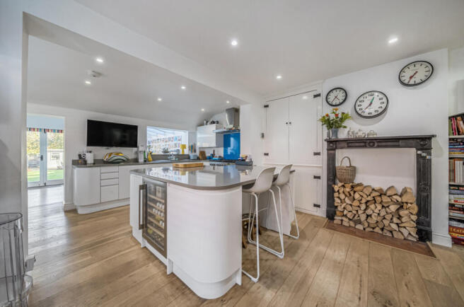 1385074-21-6925cc...