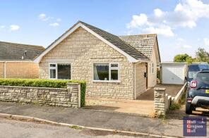 1, Bown Hill, Portland DT5 2ED