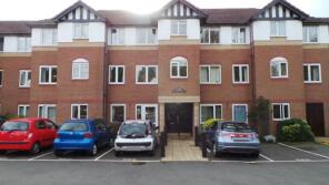 Flat 7, 120 126 Royal Court, Birmingham Road, Sutton Vesey, Sutton Coldfield B72 1LY