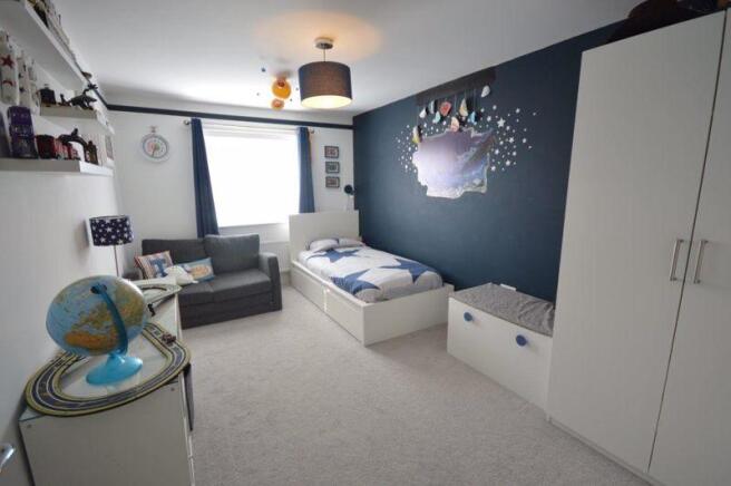 M00007360 Bedroom 4