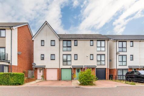 Elemore Close, Newcastle Upon Tyne, NE13