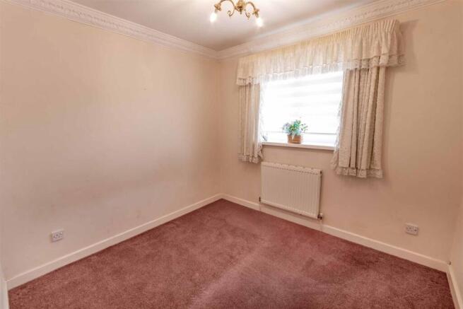 2 bed Detached Bungalow for sale Image 8