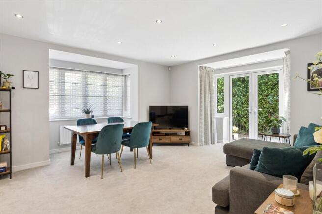 Sitting Dining Area
