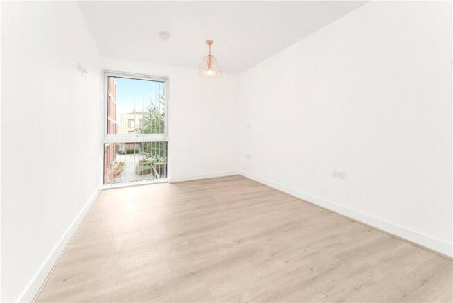 2 bed Apartment for sale Image 9
