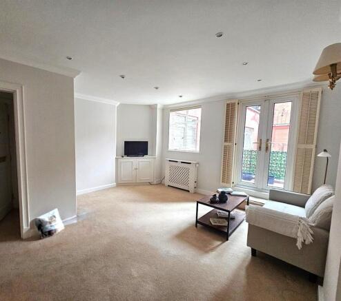 Living room .jpeg