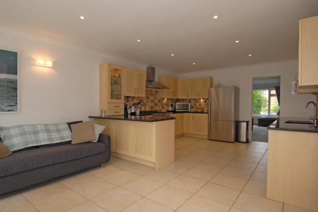 Kitchen/Breakfast Ro