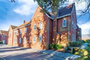 8, Greenacres, Andover Road, Winchester SO22 6BZ