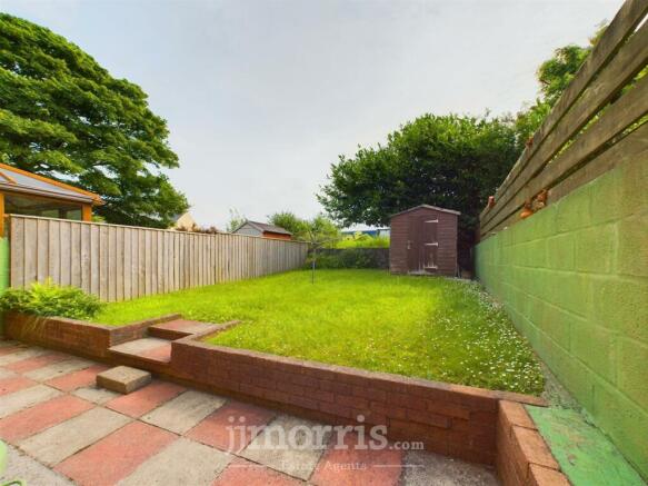 CAM02122G0-PR0125-STILL025.jpg