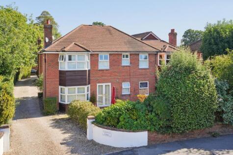 Clewer Hill Road, Windsor