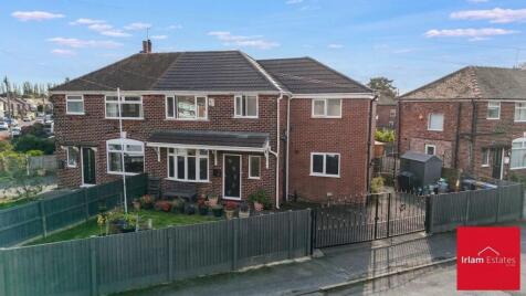 Leyland Avenue, Irlam, M44