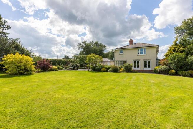 House & Garden