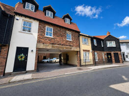 Flat 3, Gordons Yard, East Street, Rochford SS4 1DB