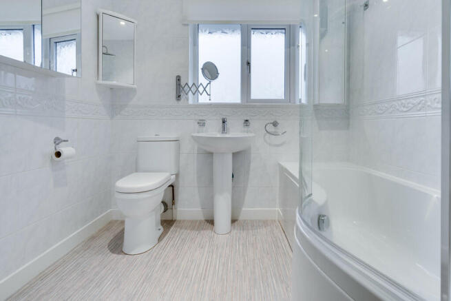 Family bathroom