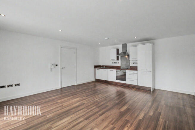 1 bed Apartment for sale Image 6