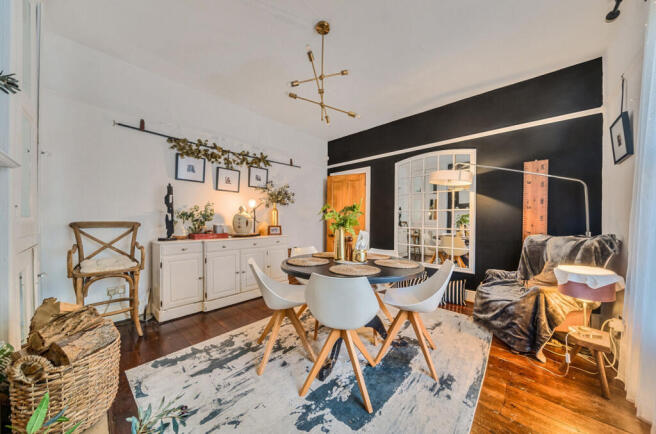 1300948-37-6862d0...