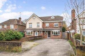 19b, Frogmore Lane, Waterlooville PO8 9QN
