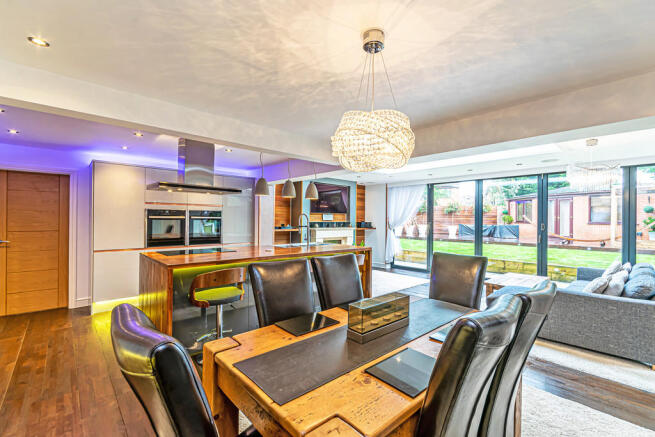 Kitchen/Dining Ro...