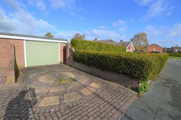 driveway & garage
