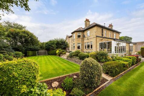 St. Barnabas Drive, Littleborough, OL15
