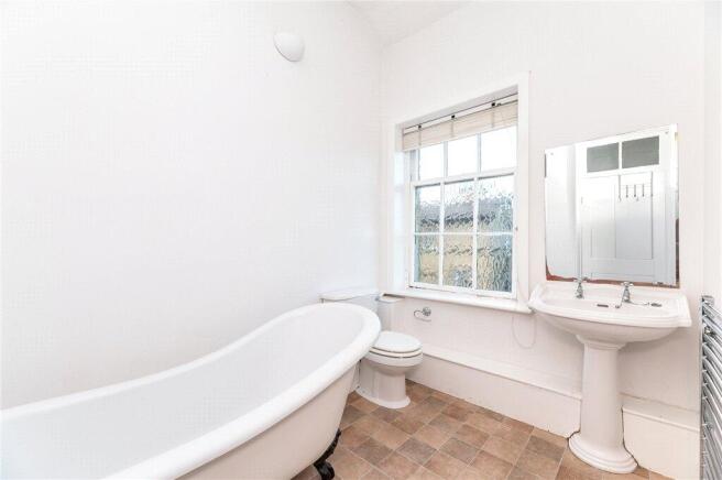 2 bed Terraced for sale Image 6