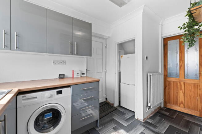 2 bed Semi-Detached for sale Image 5