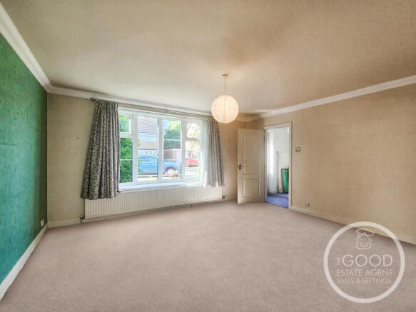 Clare Avenue, Wilmslow, SK9 photo 4