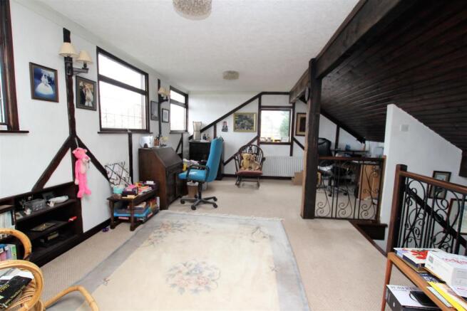 willowgardens11bed.j