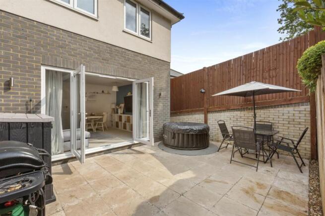 Westview Terrace, Carrington Rd-9.jpg