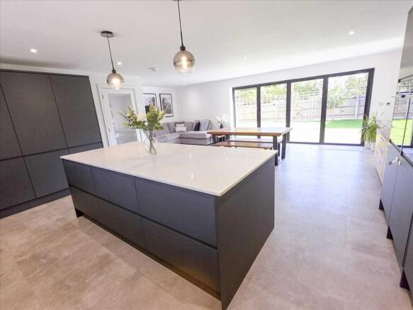 Kitchen/Diner/Family