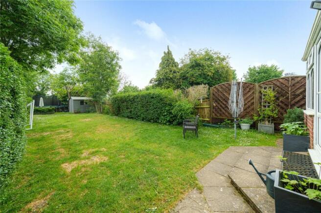 95' Rear Garden