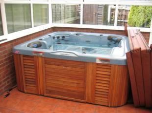 Hot Tub