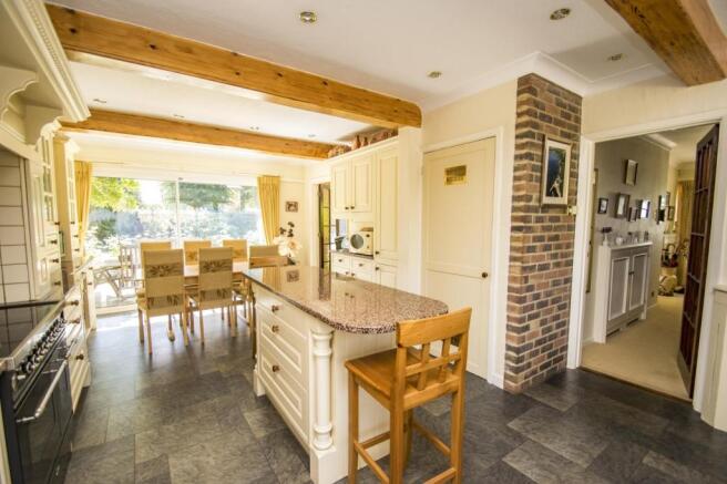 Kitchen diner