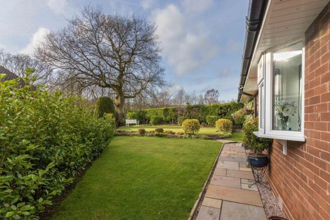 Garden at Side