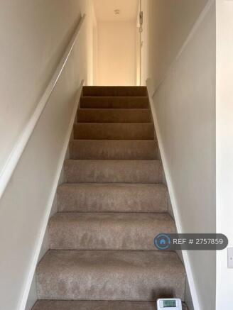 1 bed Flat to rent Image 4