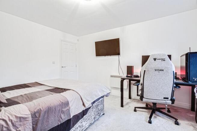 1 bed Flat for sale Image 8