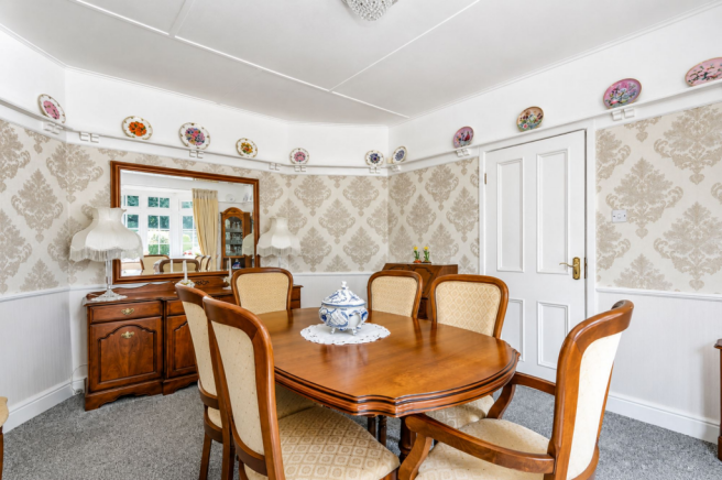 3 bed Semi-Detached for sale Image 12