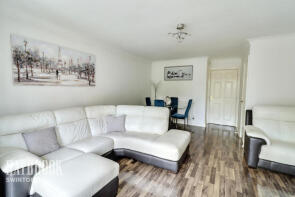 16, Springwood Grove, Thurnscoe, Rotherham S63 0UA