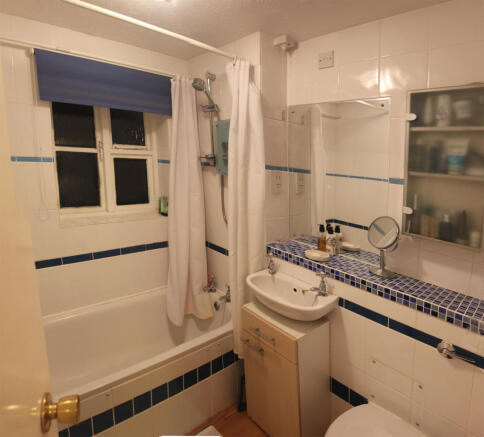 Photo 8